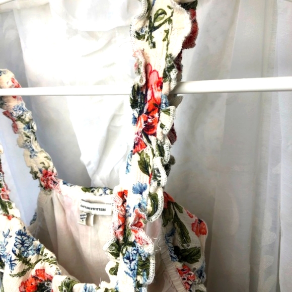 *3 FOR $20* AMERICAN EAGLE OUTFITTERS s size small cream floral halter crop top - Picture 6 of 11